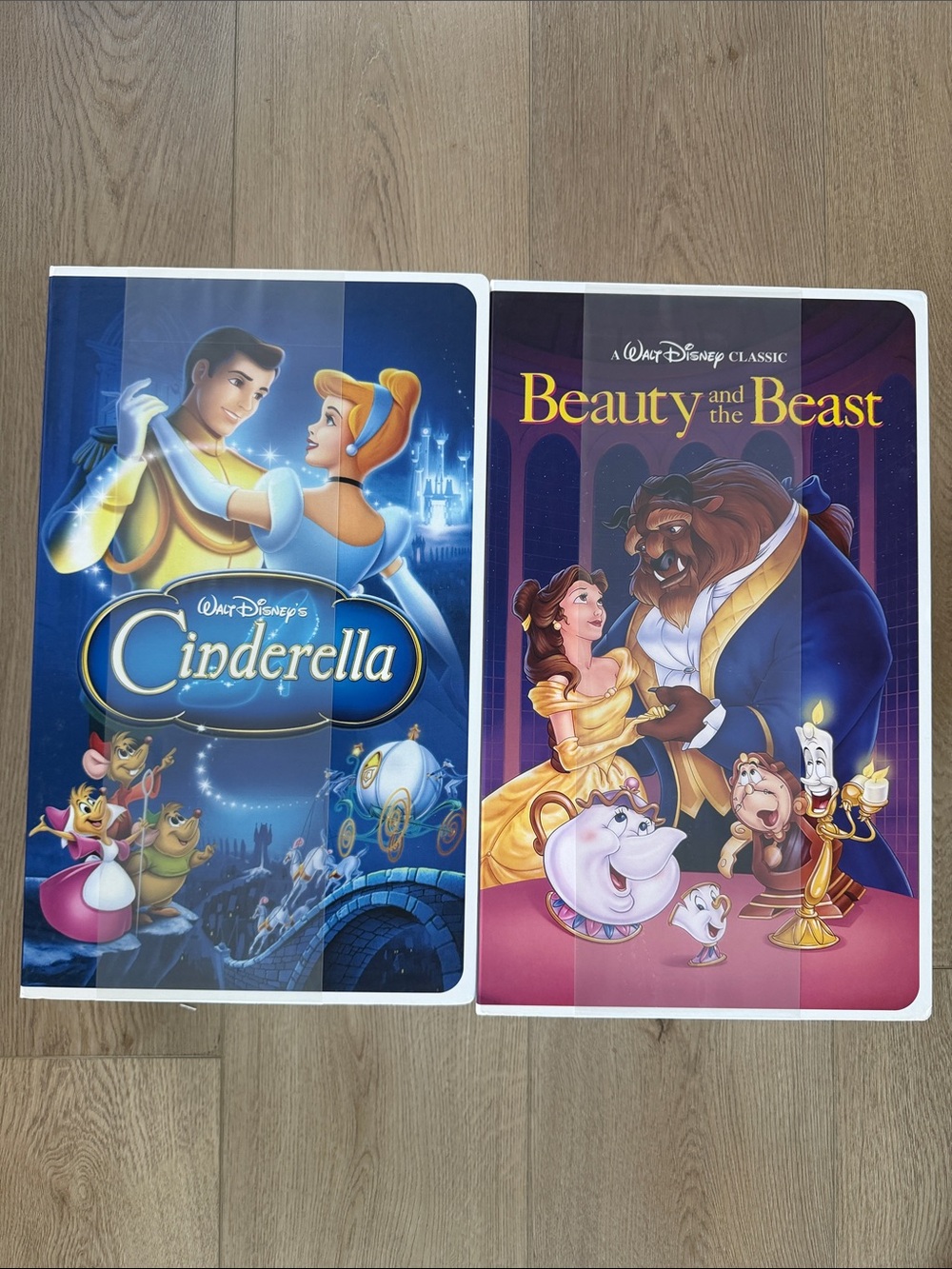 β€οΈNEW!!!β€οΈ LIMITED TIME ONLY! Classic VHS boxed Silk Touch Throw Blanket-50βx70β